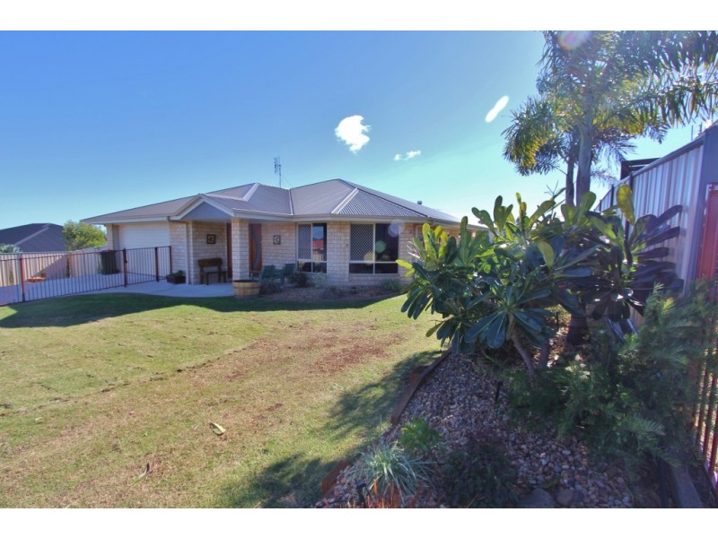 42 Bottlebrush St, Kingaroy QLD 4610