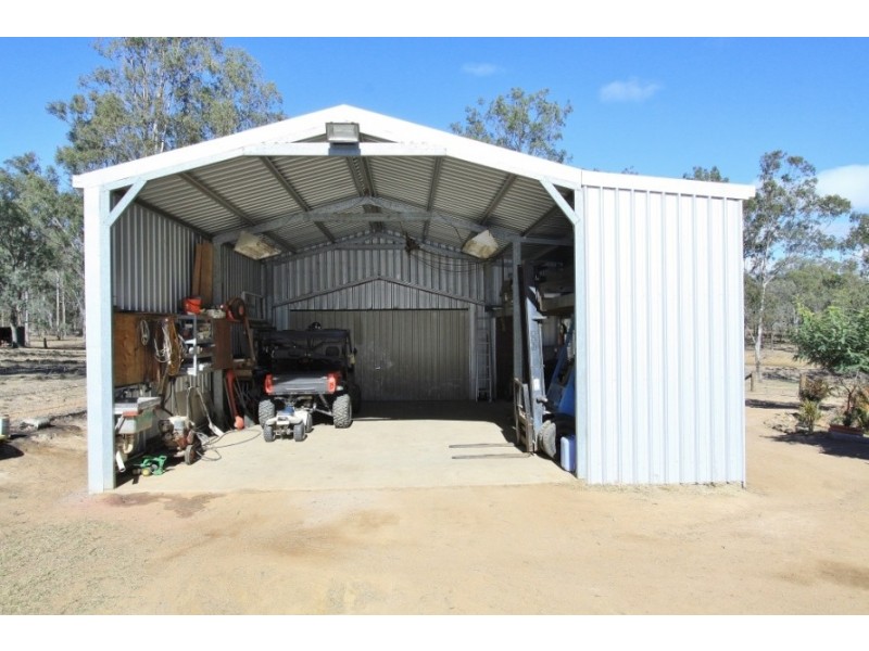 33 Farr Ct, Wattle Camp QLD 4615