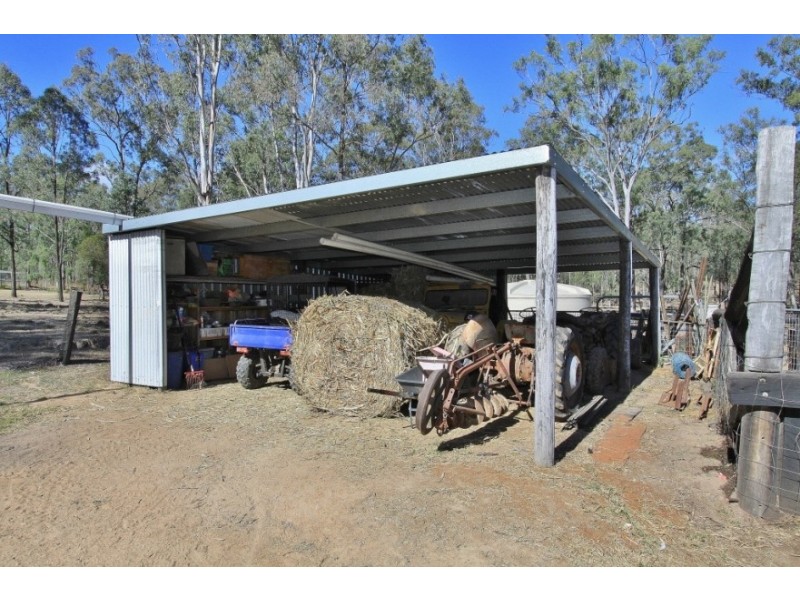 33 Farr Ct, Wattle Camp QLD 4615