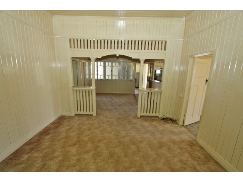 286-290 Haly Street, Kingaroy QLD 4610