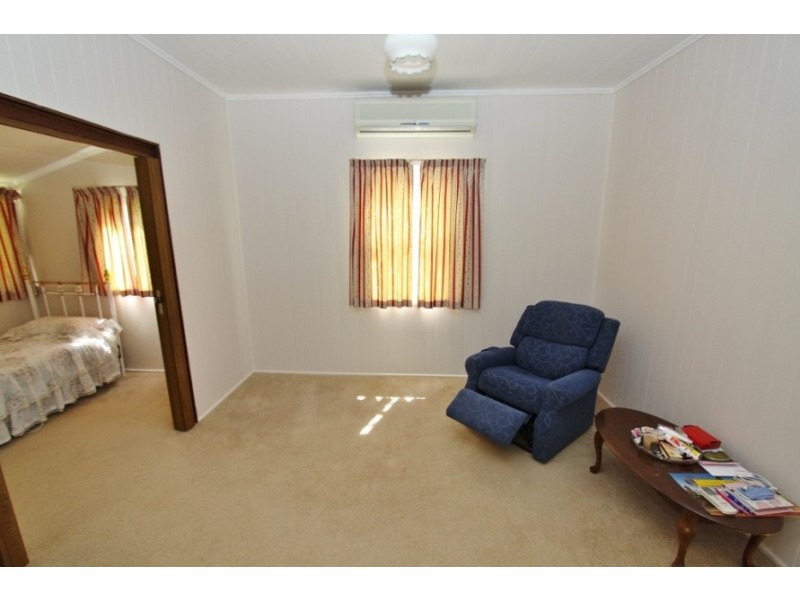 36 Hodge Street, Kingaroy QLD 4610