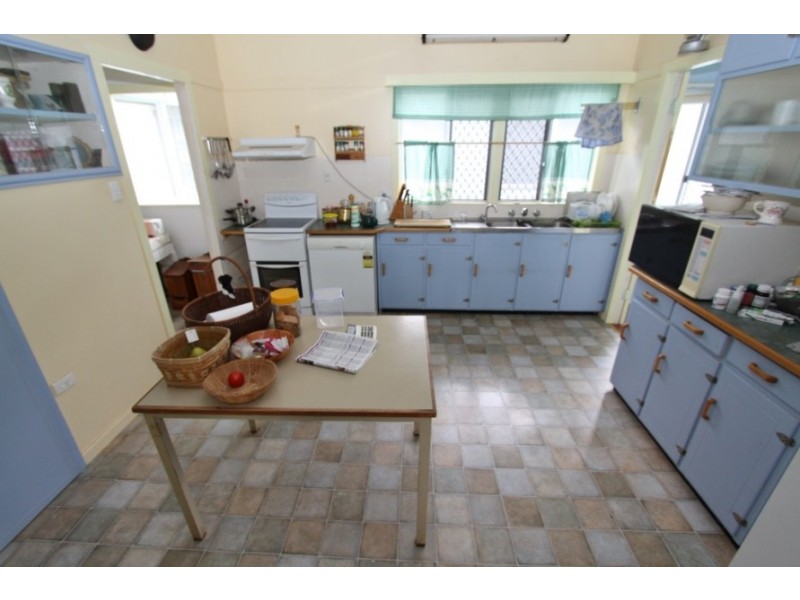 22 Carroll St, Kingaroy QLD 4610