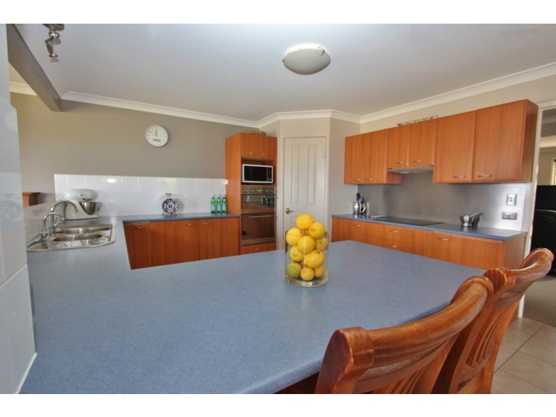 21 Freeman Crt, Kingaroy QLD 4610