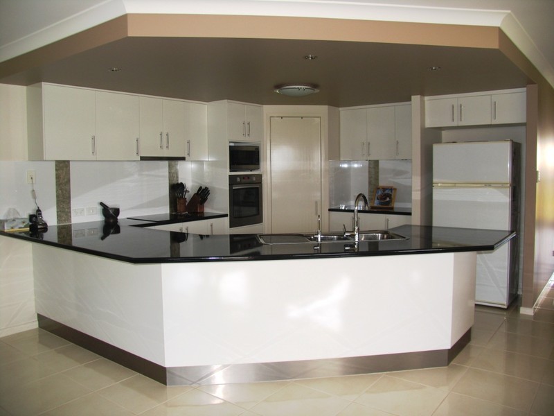 12 Allan Place, Kingaroy QLD 4610