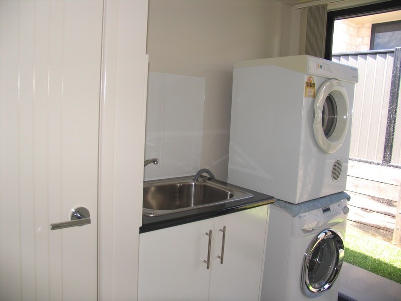 12 Allan Place, Kingaroy QLD 4610