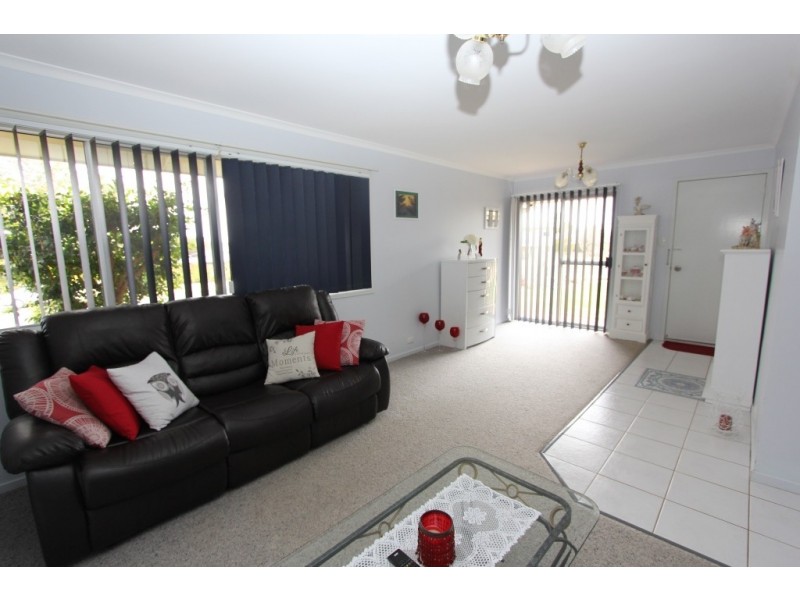 15 Windsor Circle, Kingaroy QLD 4610