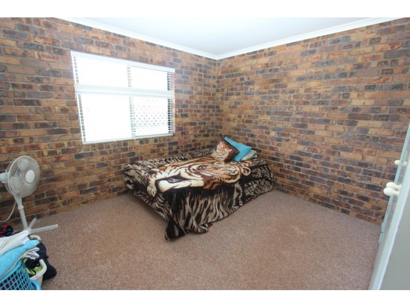 Unit 6, 74 Alford St, Kingaroy QLD 4610