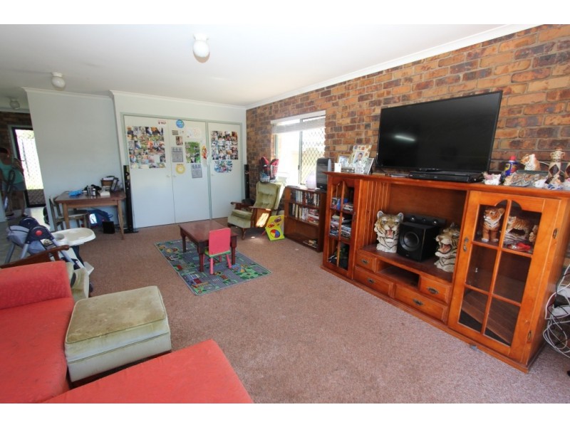 Unit 6, 74 Alford St, Kingaroy QLD 4610