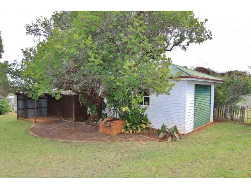 9 Carinya Street, Kingaroy QLD 4610