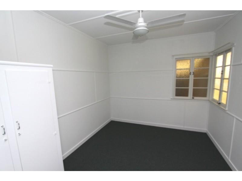 30 Belle Street, Kingaroy QLD 4610