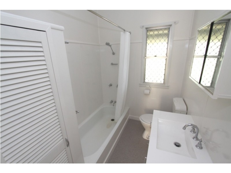 30 Belle Street, Kingaroy QLD 4610