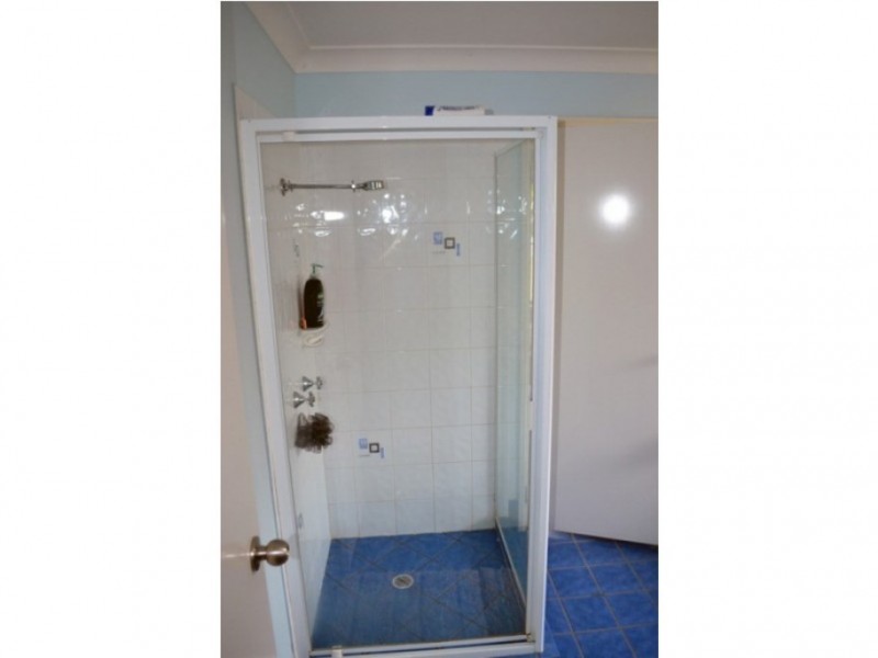 1/11 Tessmanns Rd, Kingaroy QLD 4610