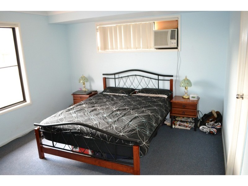 1/11 Tessmanns Rd, Kingaroy QLD 4610