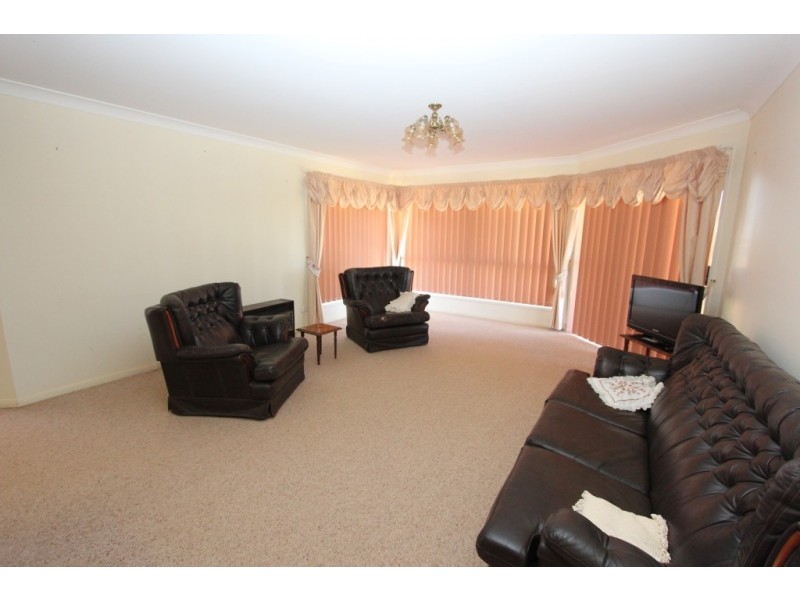 11a Booie Crawford Rd, Kingaroy QLD 4610