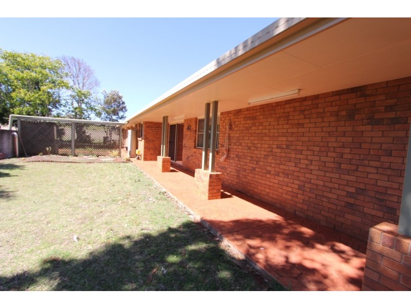 11a Booie Crawford Rd, Kingaroy QLD 4610