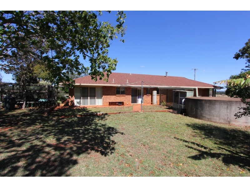 11a Booie Crawford Rd, Kingaroy QLD 4610