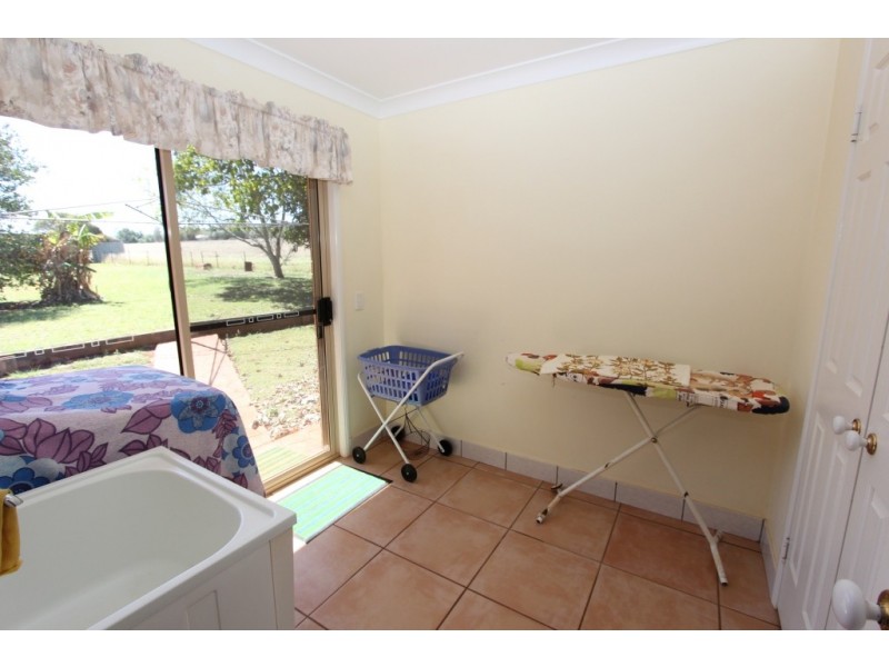 11a Booie Crawford Rd, Kingaroy QLD 4610