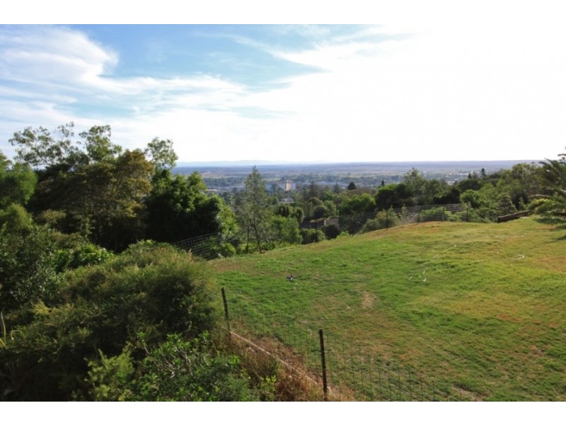 23 Coral Street, Kingaroy QLD 4610