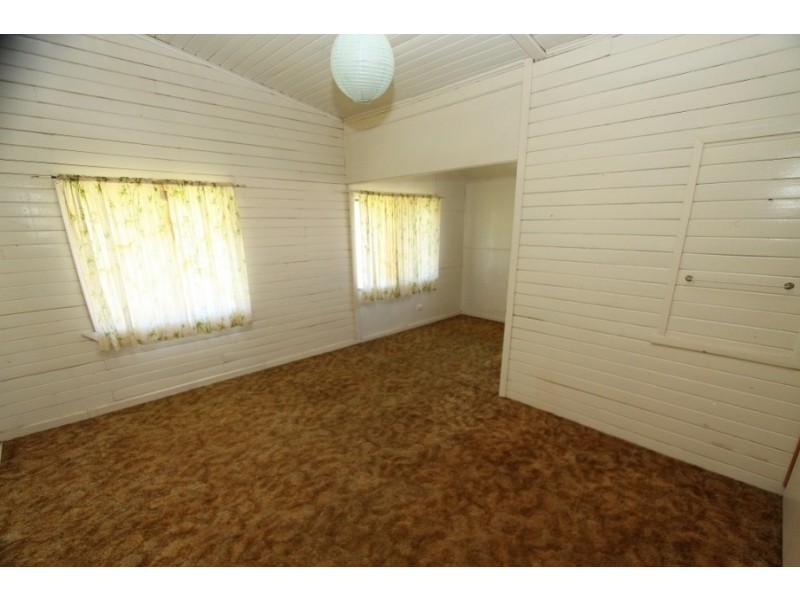 32 Alford Street, Kingaroy QLD 4610