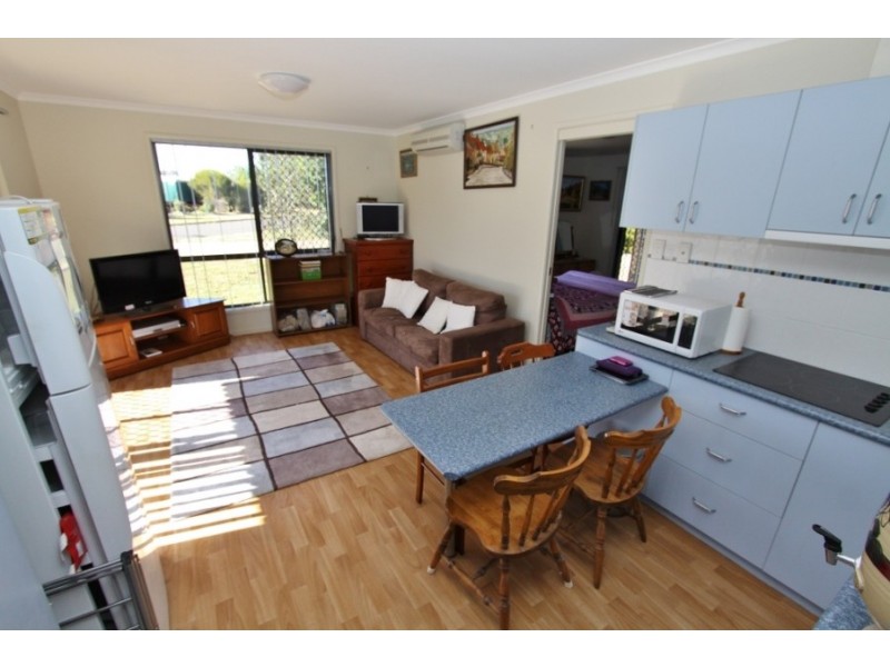 1 Roberta Street, Kingaroy QLD 4610