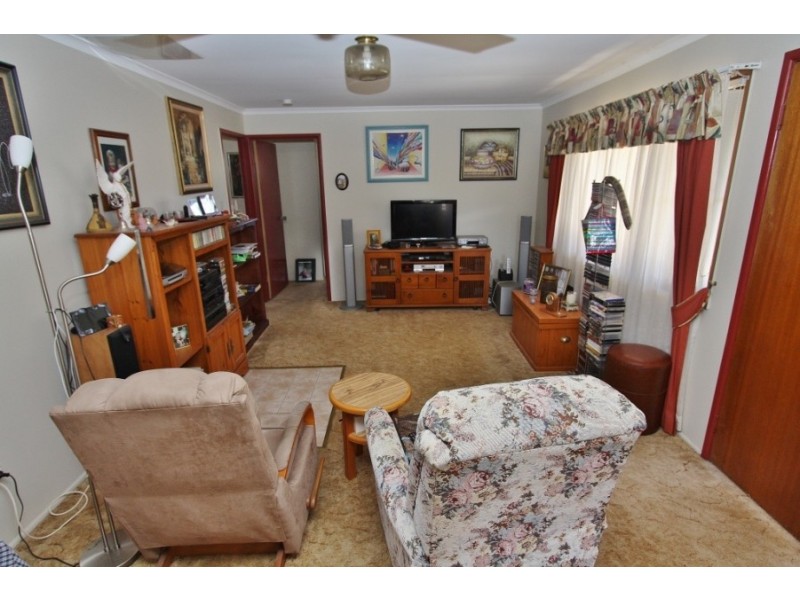 1 Roberta Street, Kingaroy QLD 4610