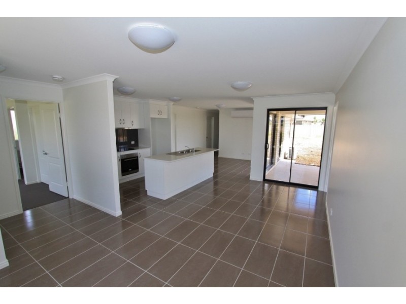 23 Banksia Drive, Kingaroy QLD 4610