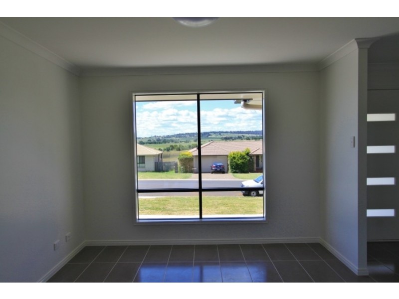 23 Banksia Drive, Kingaroy QLD 4610