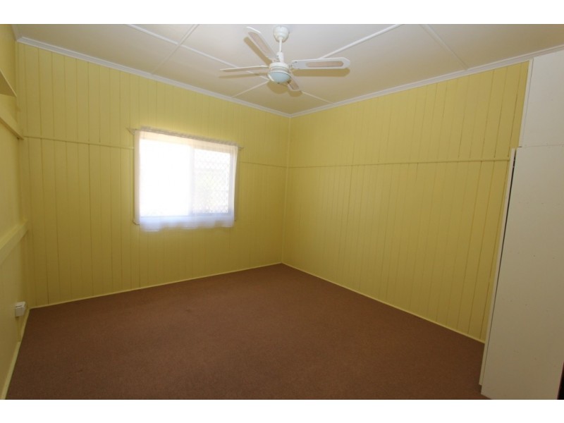 77 First Ave, Kingaroy QLD 4610