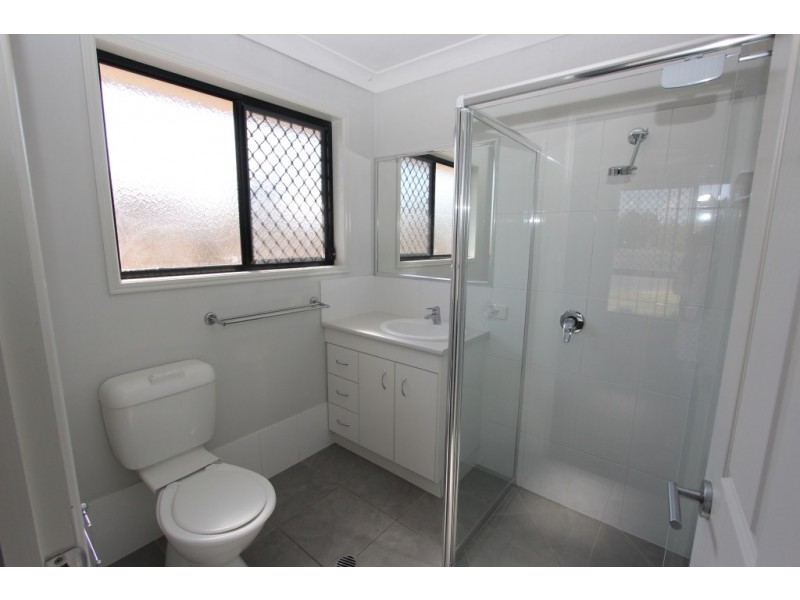 8 Clark Close, Kingaroy QLD 4610