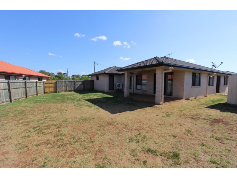 8 Clark Close, Kingaroy QLD 4610