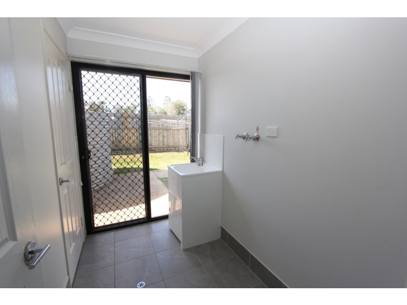 8 Clark Close, Kingaroy QLD 4610