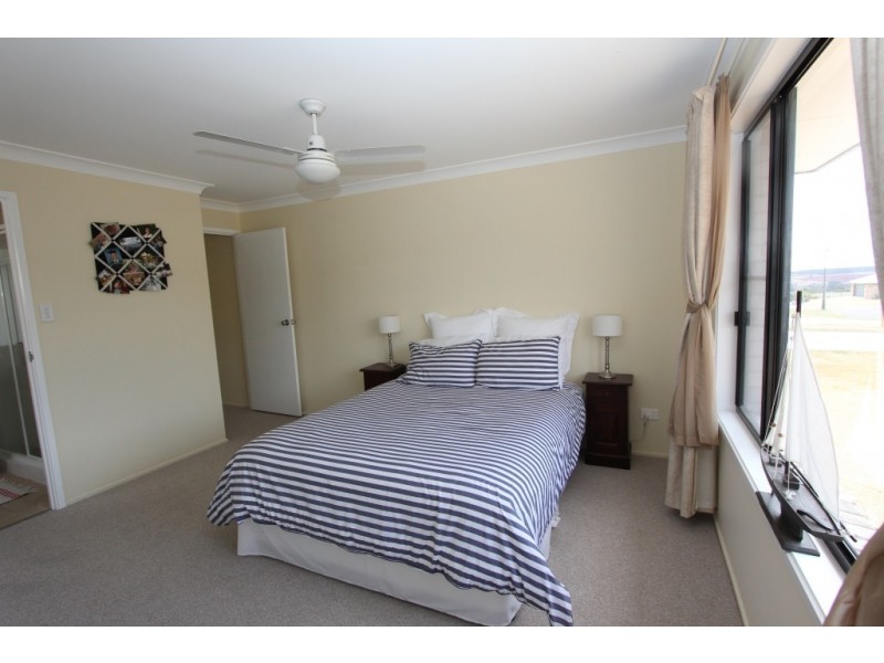 30 Bernard Cres, Kingaroy QLD 4610