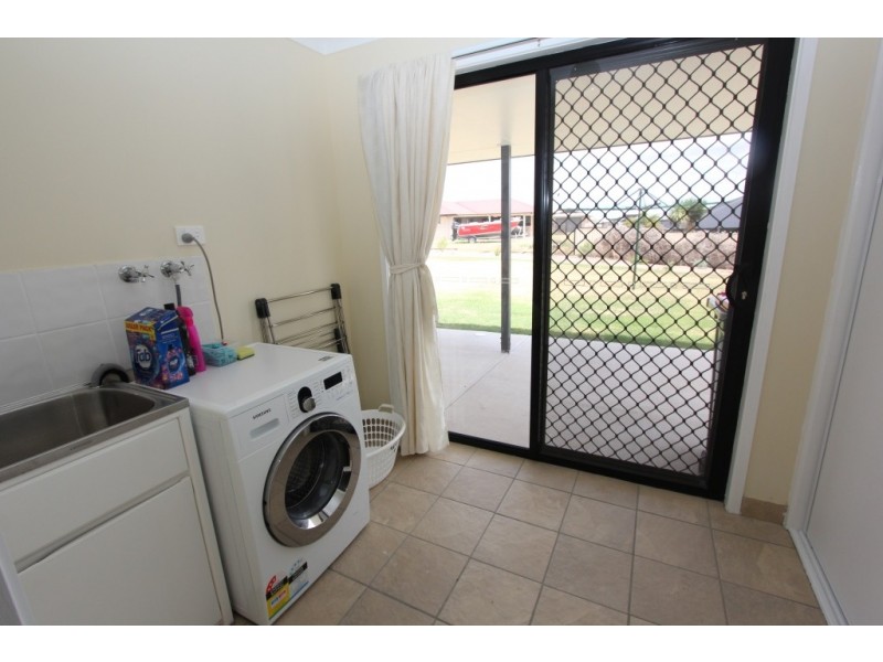 30 Bernard Cres, Kingaroy QLD 4610