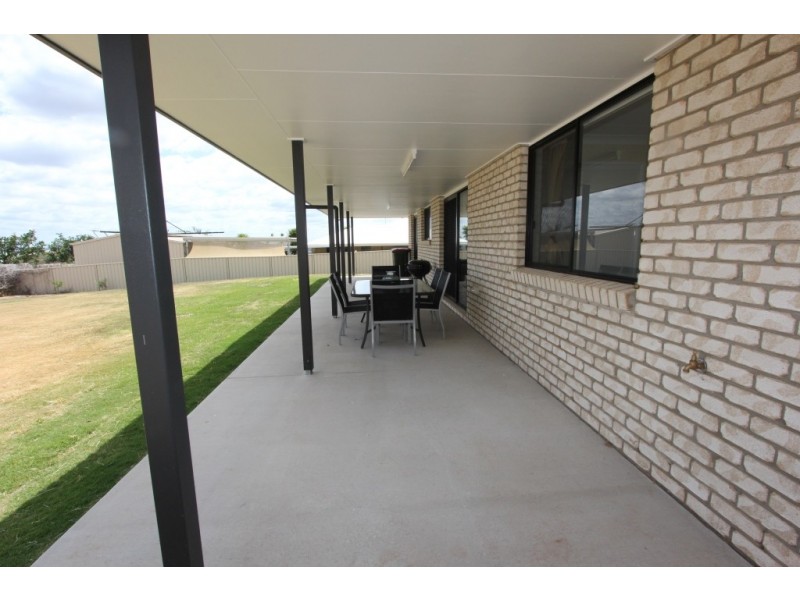 30 Bernard Cres, Kingaroy QLD 4610