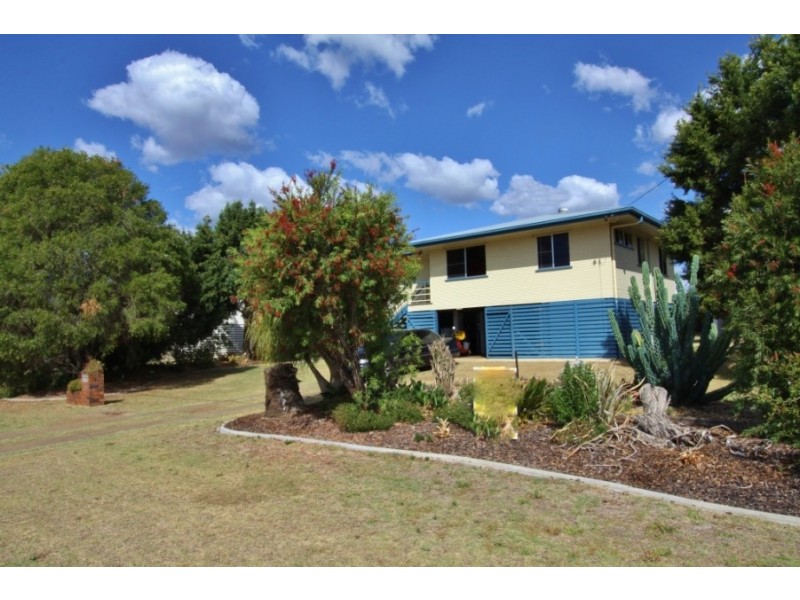 8 Baron Street, Kingaroy QLD 4610