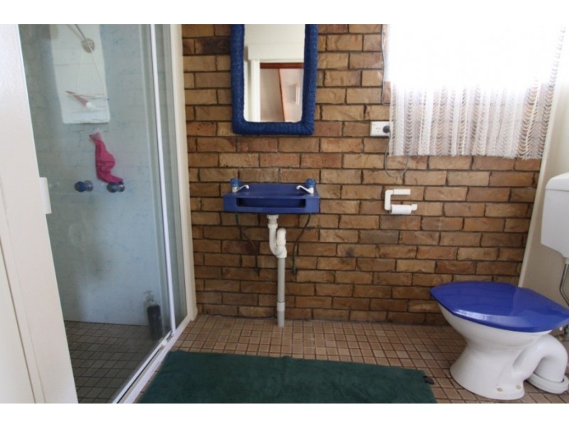 8 Baron Street, Kingaroy QLD 4610