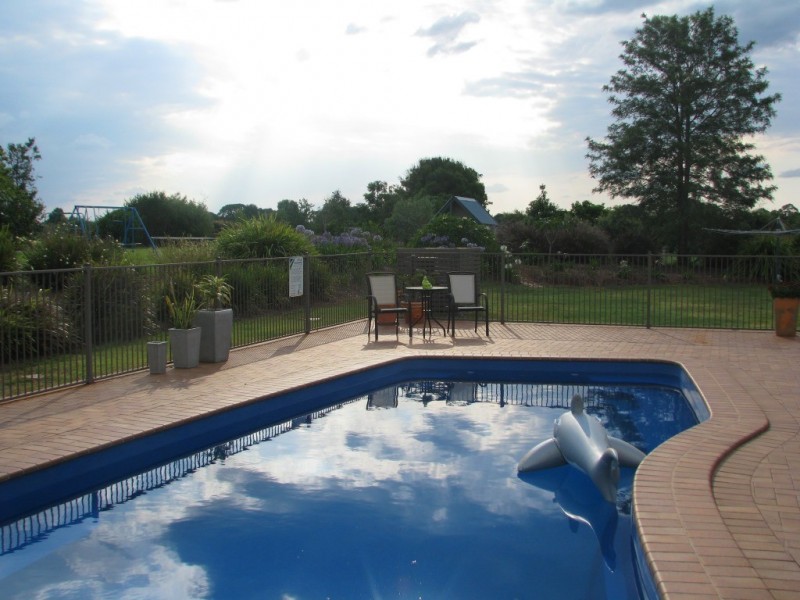 4 Brittany Court, Kingaroy QLD 4610