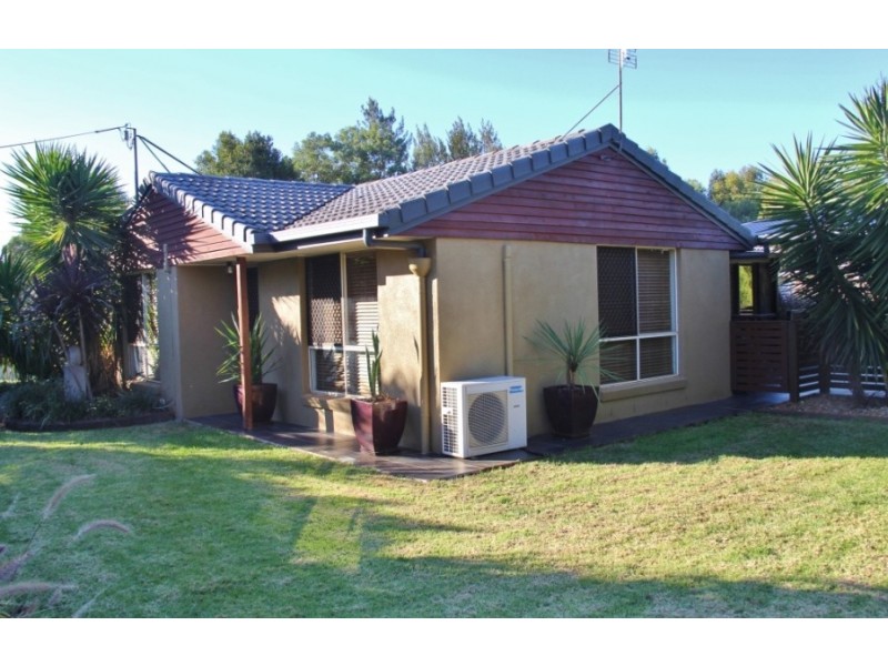 24 Earl Street, Memerambi QLD 4610