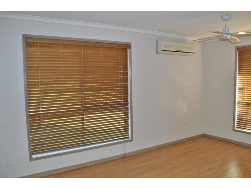 24 Earl Street, Memerambi QLD 4610