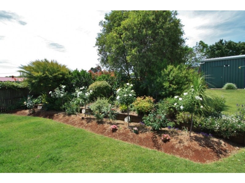 4 Anne Crt, Kingaroy QLD 4610