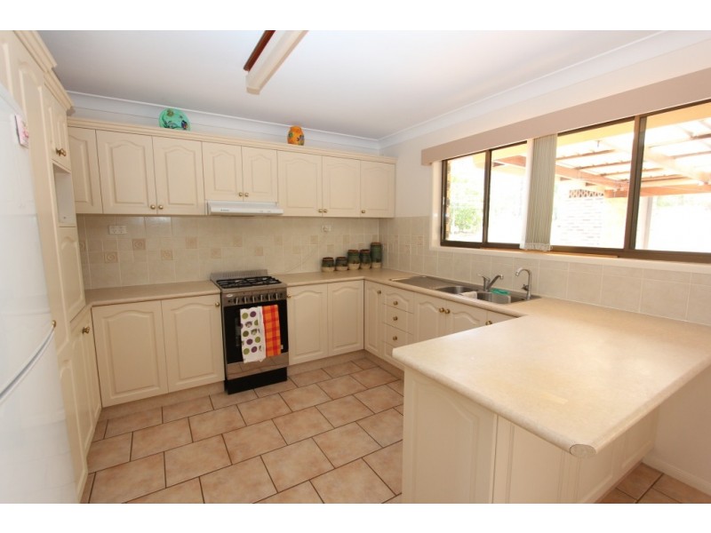 10 Geale Street, Kingaroy QLD 4610