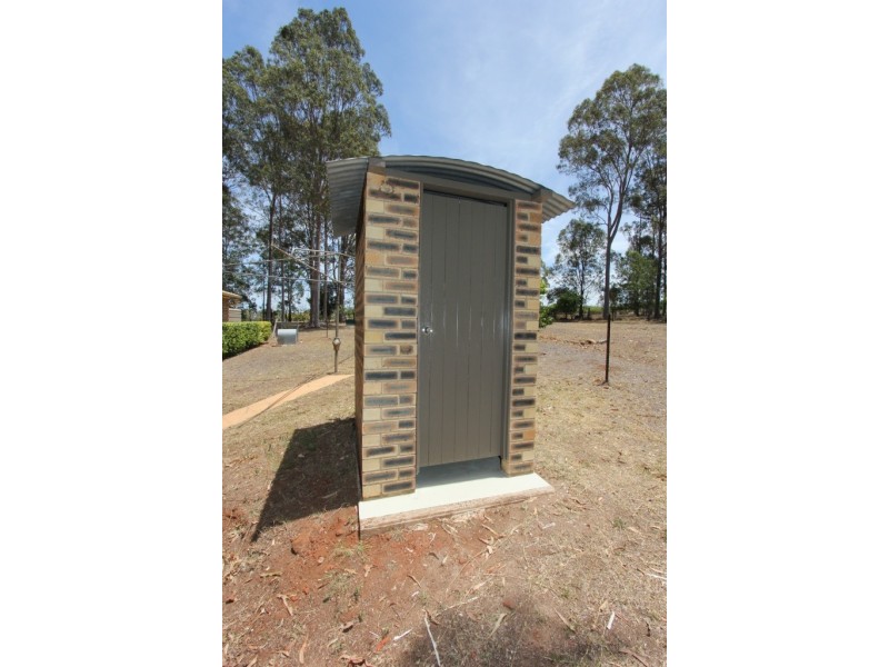 10 Geale Street, Kingaroy QLD 4610