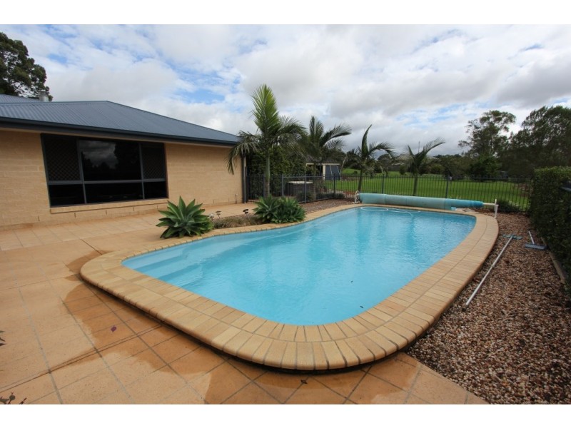 11 Tidar Crt, Kingaroy QLD 4610