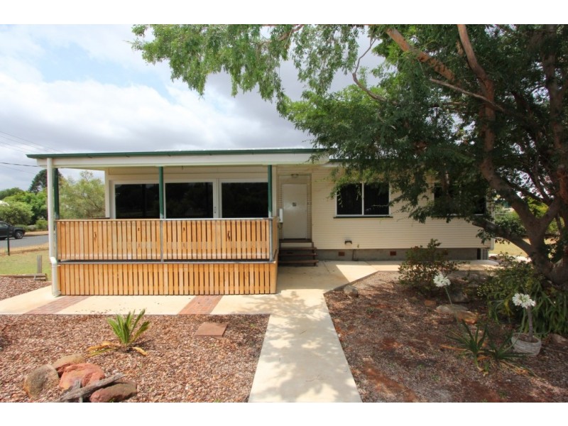 25 Arthur Street, Kingaroy QLD 4610