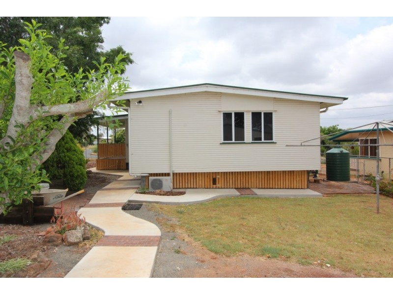 25 Arthur Street, Kingaroy QLD 4610