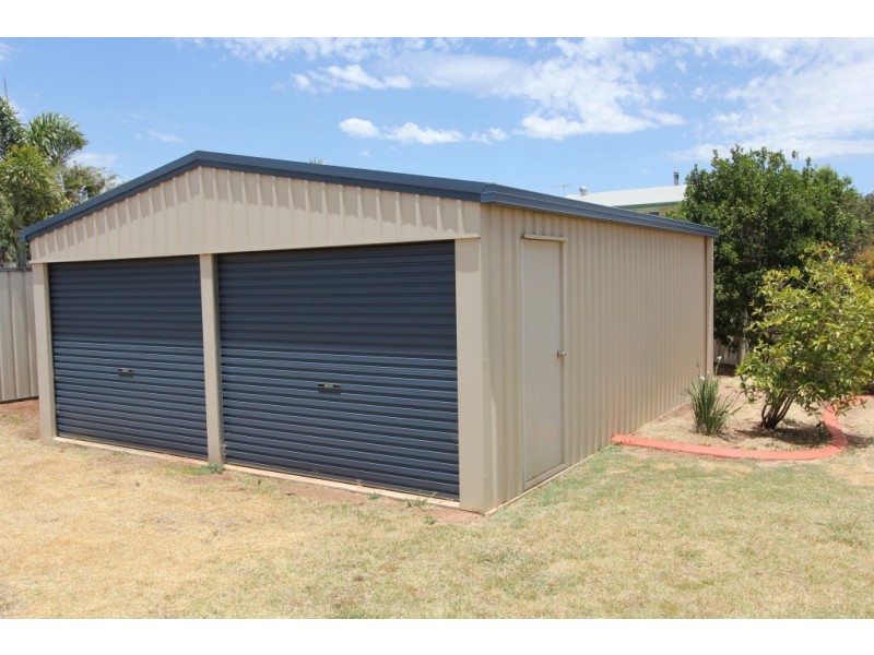 17 Bottlebrush St, Kingaroy QLD 4610