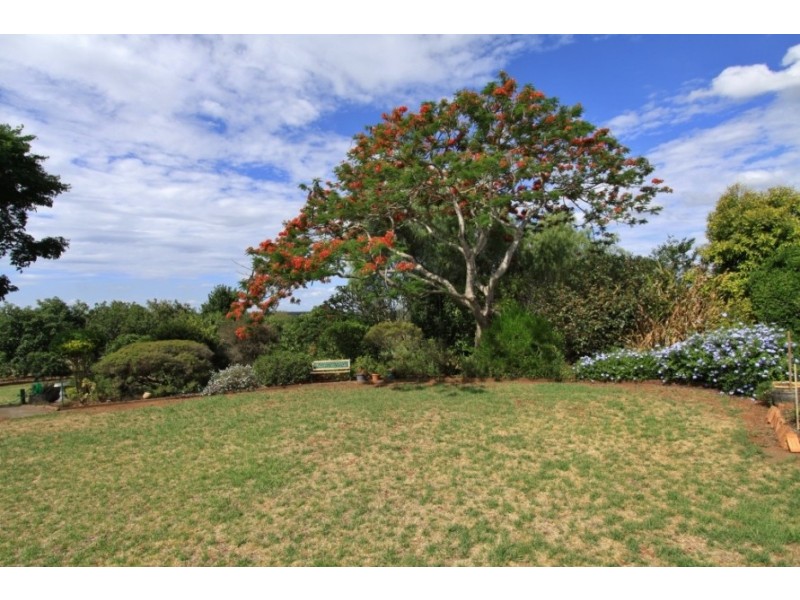 8 Tarong Drive, Kingaroy QLD 4610