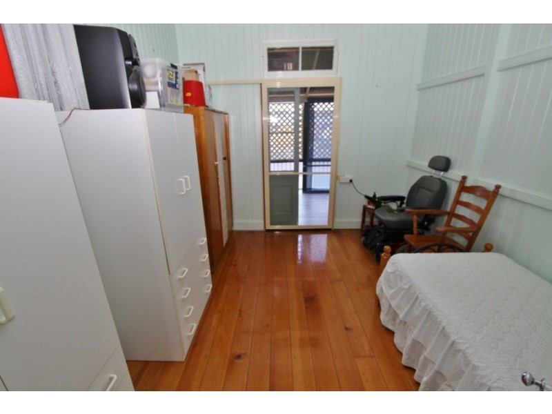 27 Rodney Street, Proston QLD 4613