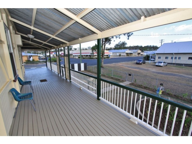 27 Rodney Street, Proston QLD 4613