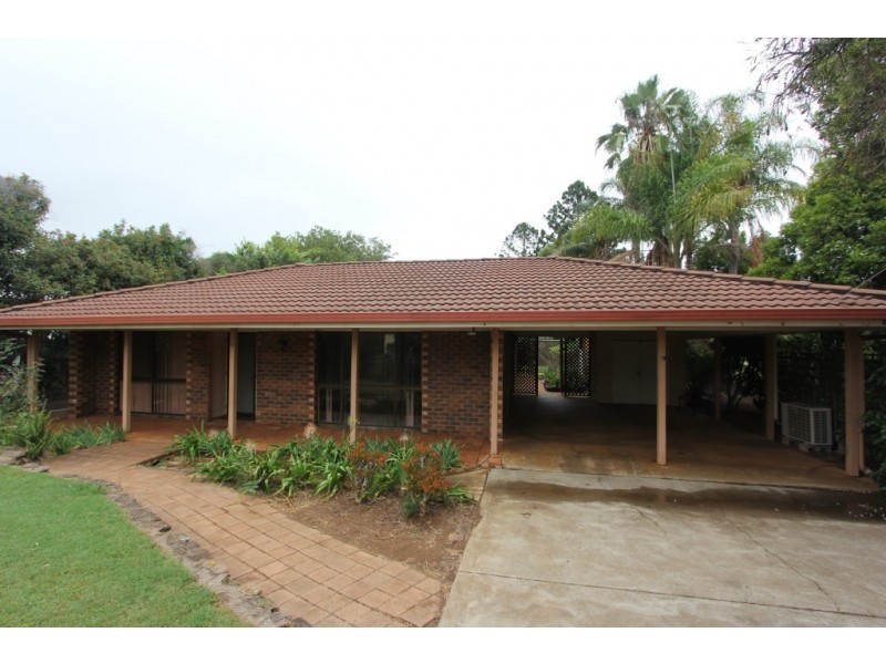 31 Hodge St, Kingaroy QLD 4610